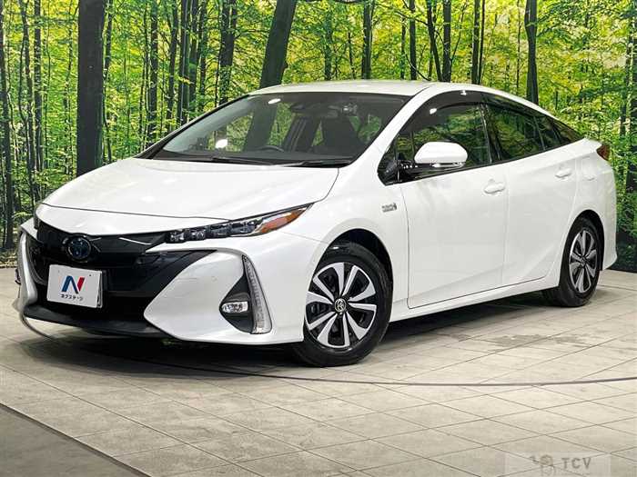 2022 Toyota Prius PHV