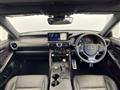 2021 Lexus IS