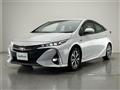 2020 Toyota Prius PHV