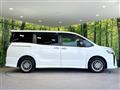 2019 Toyota Voxy