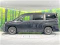 2022 Toyota Voxy