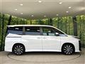 2022 Toyota Voxy