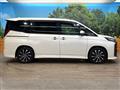 2022 Toyota Noah