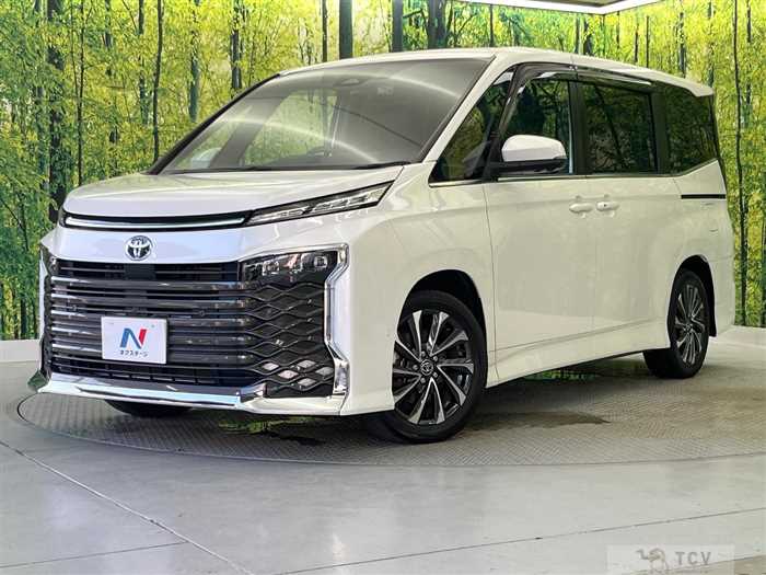2022 Toyota Voxy