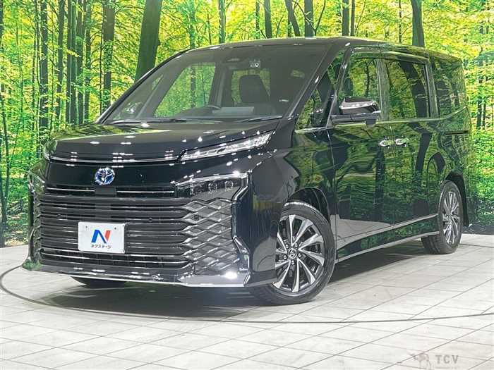 2023 Toyota Voxy