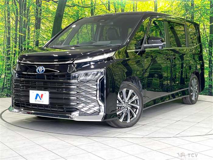 2023 Toyota Voxy