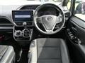 2021 Toyota Voxy