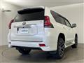 2018 Toyota Land Cruiser Prado