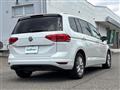 2017 Volkswagen Golf Touran