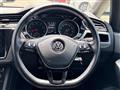 2017 Volkswagen Golf Touran