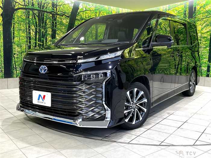 2023 Toyota Voxy
