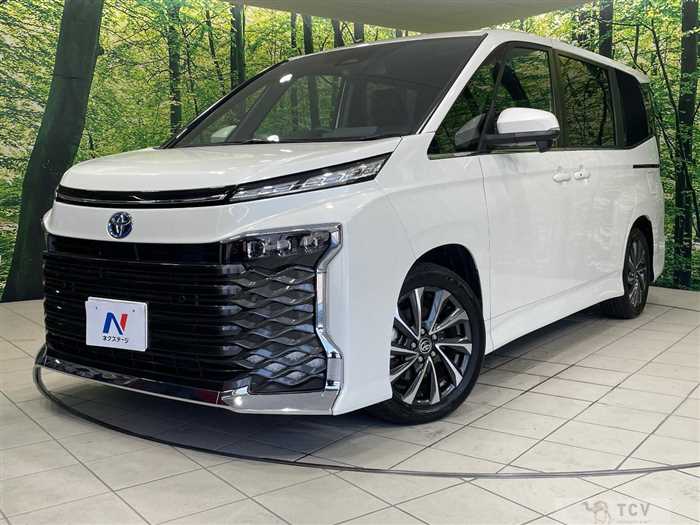2023 Toyota Voxy