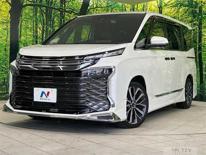 2023 Toyota Voxy