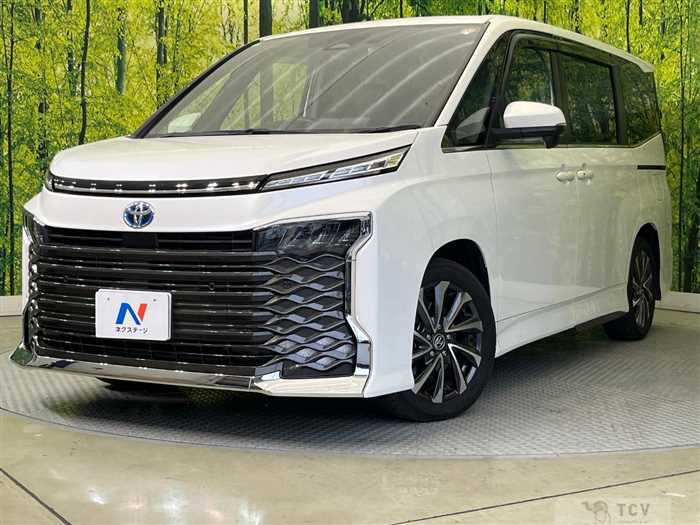 2024 Toyota Voxy