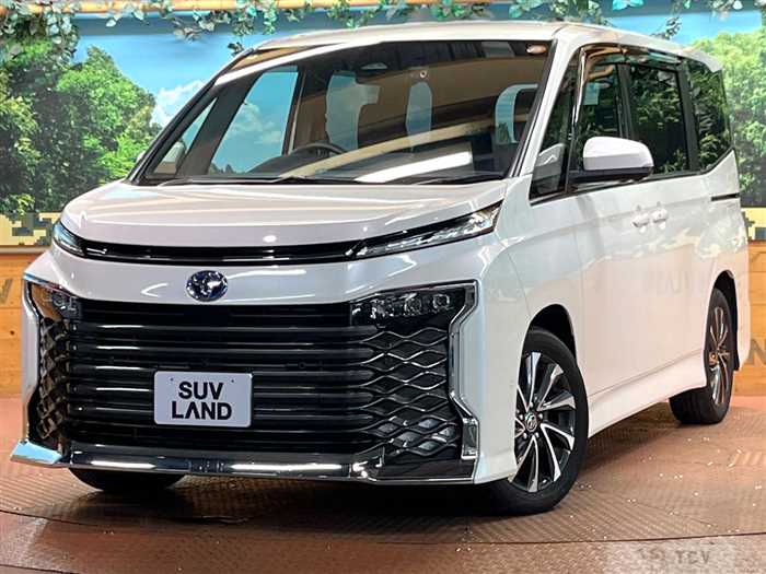 2024 Toyota Voxy