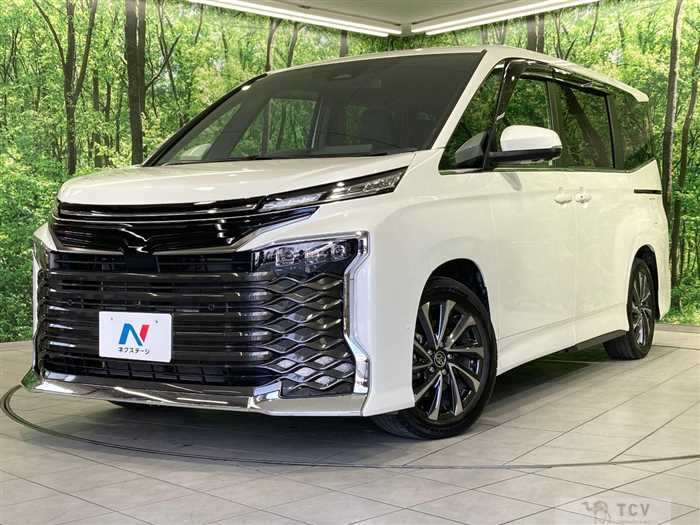 2024 Toyota Voxy