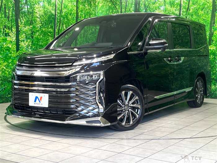 2025 Toyota Voxy