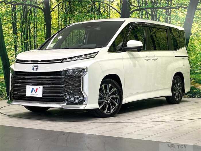 2025 Toyota Voxy