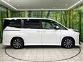 2025 Toyota Voxy