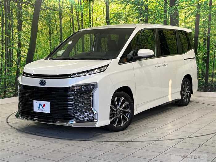 2025 Toyota Voxy