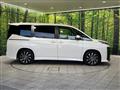 2025 Toyota Voxy