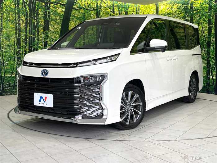 2025 Toyota Voxy