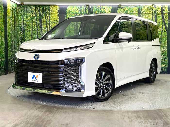 2025 Toyota Voxy