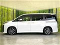 2025 Toyota Voxy