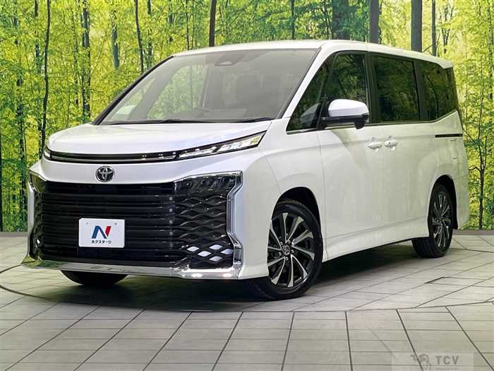 2025 Toyota Voxy