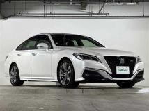 2022 Toyota Crown Hybrid