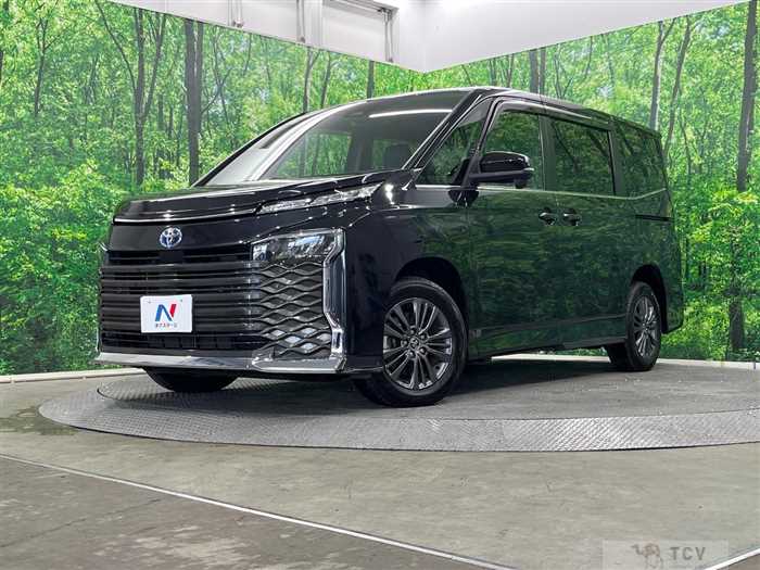 2022 Toyota Voxy