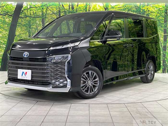 2023 Toyota Voxy