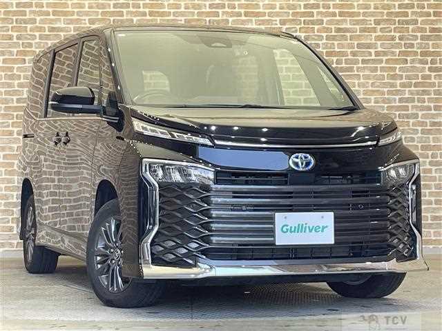 2022 Toyota Voxy