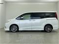 2016 Toyota Noah