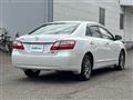2013 Toyota Premio
