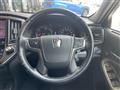 2013 Toyota Crown Hybrid