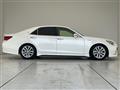 2013 Toyota Crown Hybrid