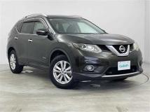 2015 Nissan X-Trail Hybrid