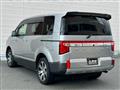 2021 Mitsubishi Delica D5
