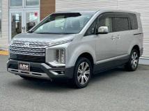 2021 Mitsubishi Delica D5