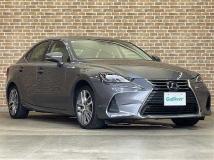 2019 Lexus IS