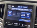 2013 Toyota Crown Hybrid