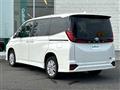 2022 Toyota Noah