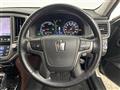2015 Toyota Crown Hybrid