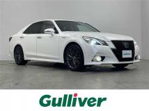 2015 Toyota Crown Hybrid