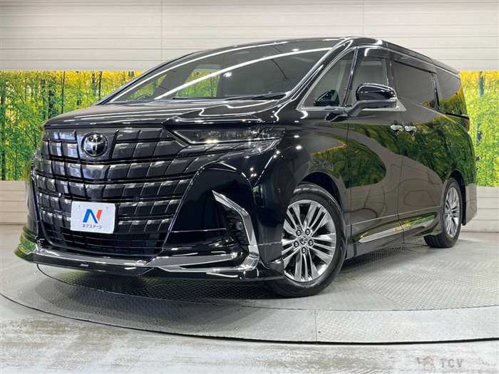 2023 Toyota Alphard Hybrid