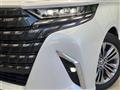2023 Toyota Alphard Hybrid
