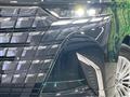 2025 Toyota Alphard Hybrid