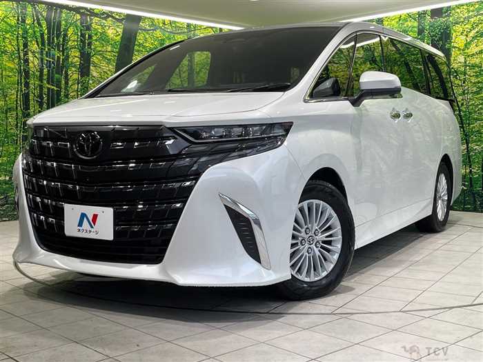 2025 Toyota Alphard Hybrid