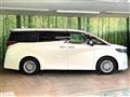 2025 Toyota Alphard Hybrid